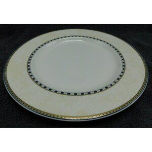 Mikasa Bone China Pavillion Y1102 Dinner Plate 10 3/4" Beige Trim Elegant Design